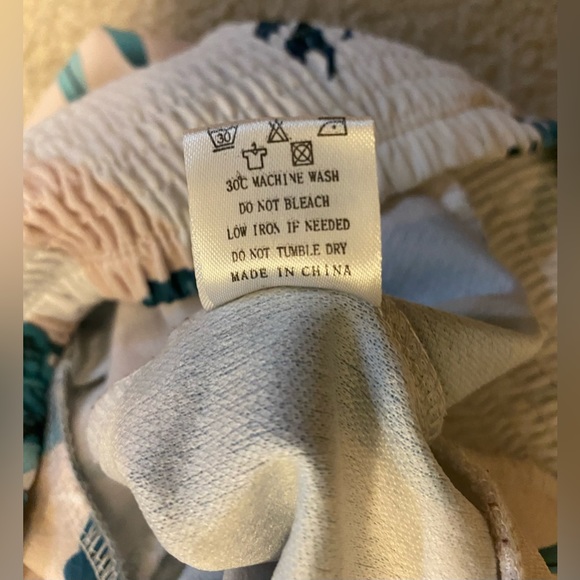 NWOT Strapless Romper Long Bell Pants size S floral design - Picture 4 of 7